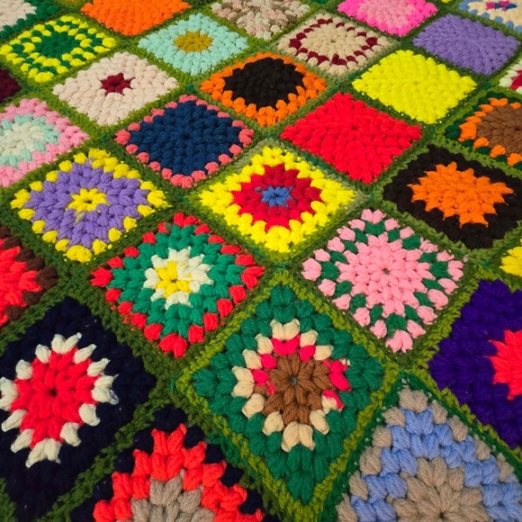 Handmade Granny Square Afghan Boho Vintage Hippie Throw Blanket Colorful - Picture 9 of 12